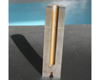 三軸火花機(ji)4