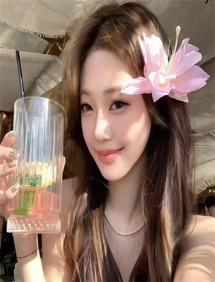 凌晨三点高清免费观看_狙击蝴蝶免费观看全集高清_老师xxxxbbbb